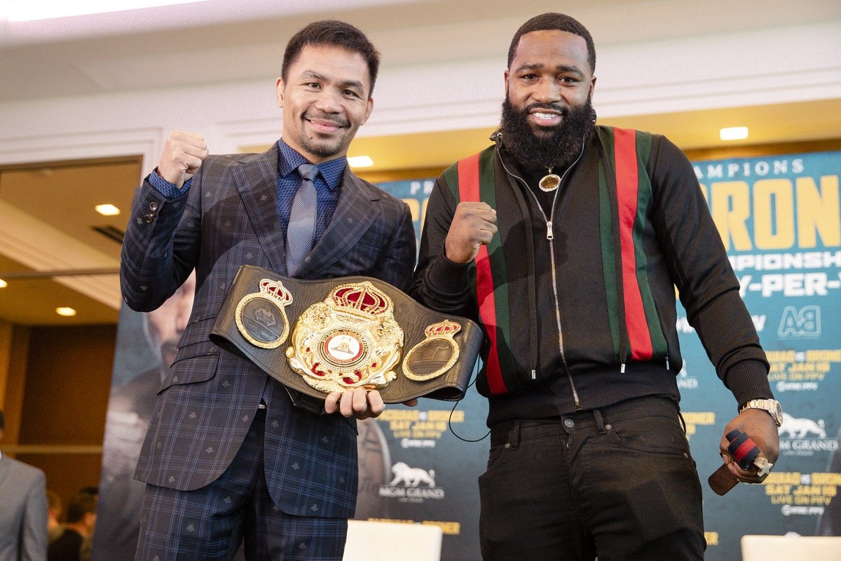 九游官网-斯图加特训练开放日,今晨临场应变引欢呼,法国杯在即,临场指挥获称赞(高图斯的命令系列任务)